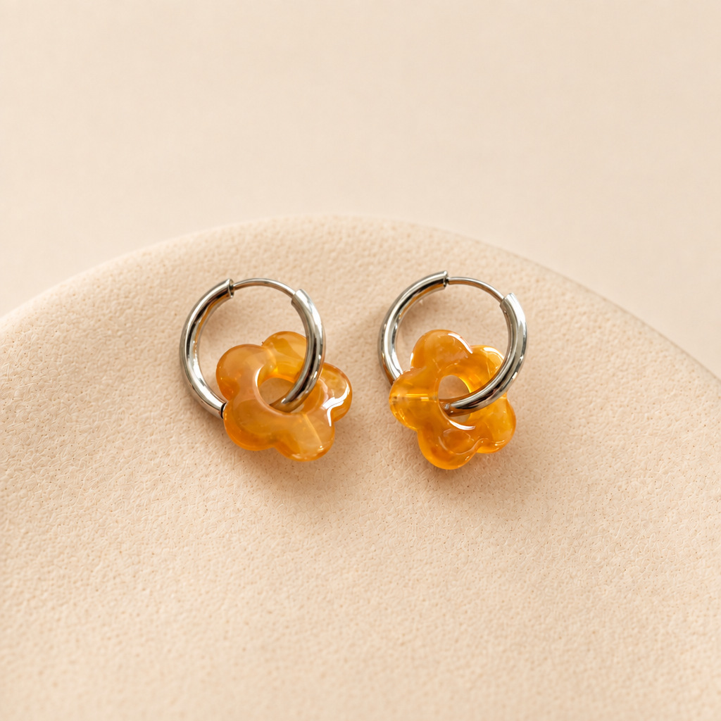 Segunda foto de Aros Flora Orange con el diseño de fondo e iluminación de la primera imagen