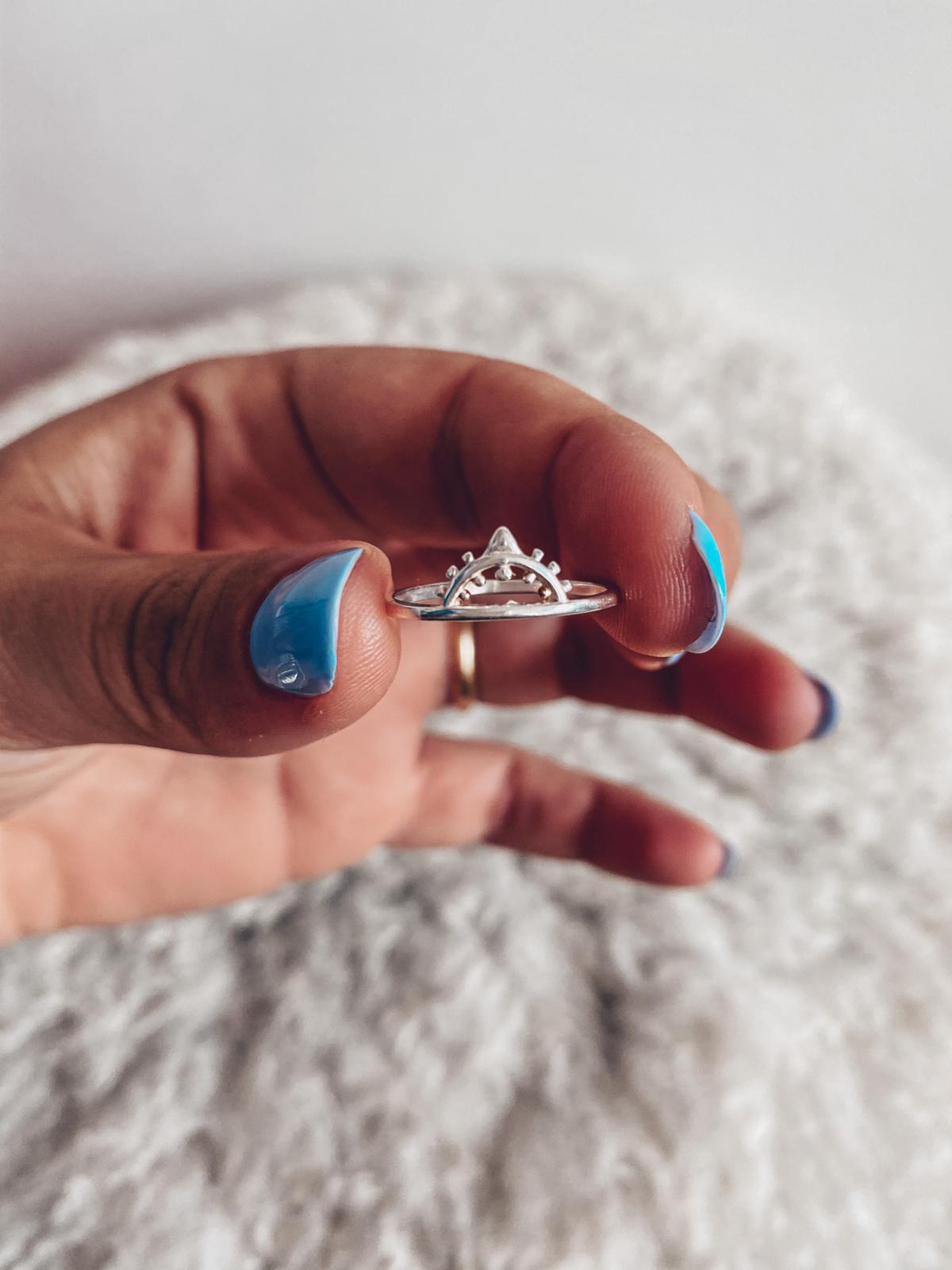 Anillo Delfina