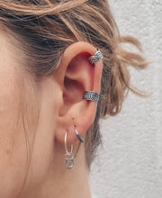 Cargar imagen en el visor de la galería, Ear Cuff Espiral
